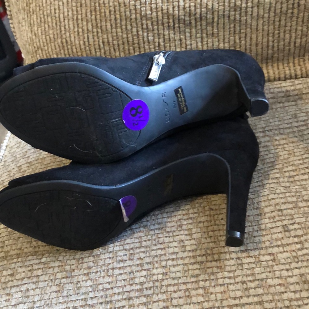 Extremely Cool Open Toed Booties Size 8 1/2 Black - image 4